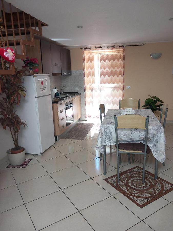 Billy House Hotell Acireale Eksteriør bilde