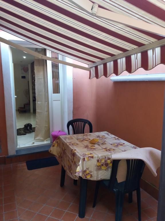 Billy House Hotell Acireale Eksteriør bilde